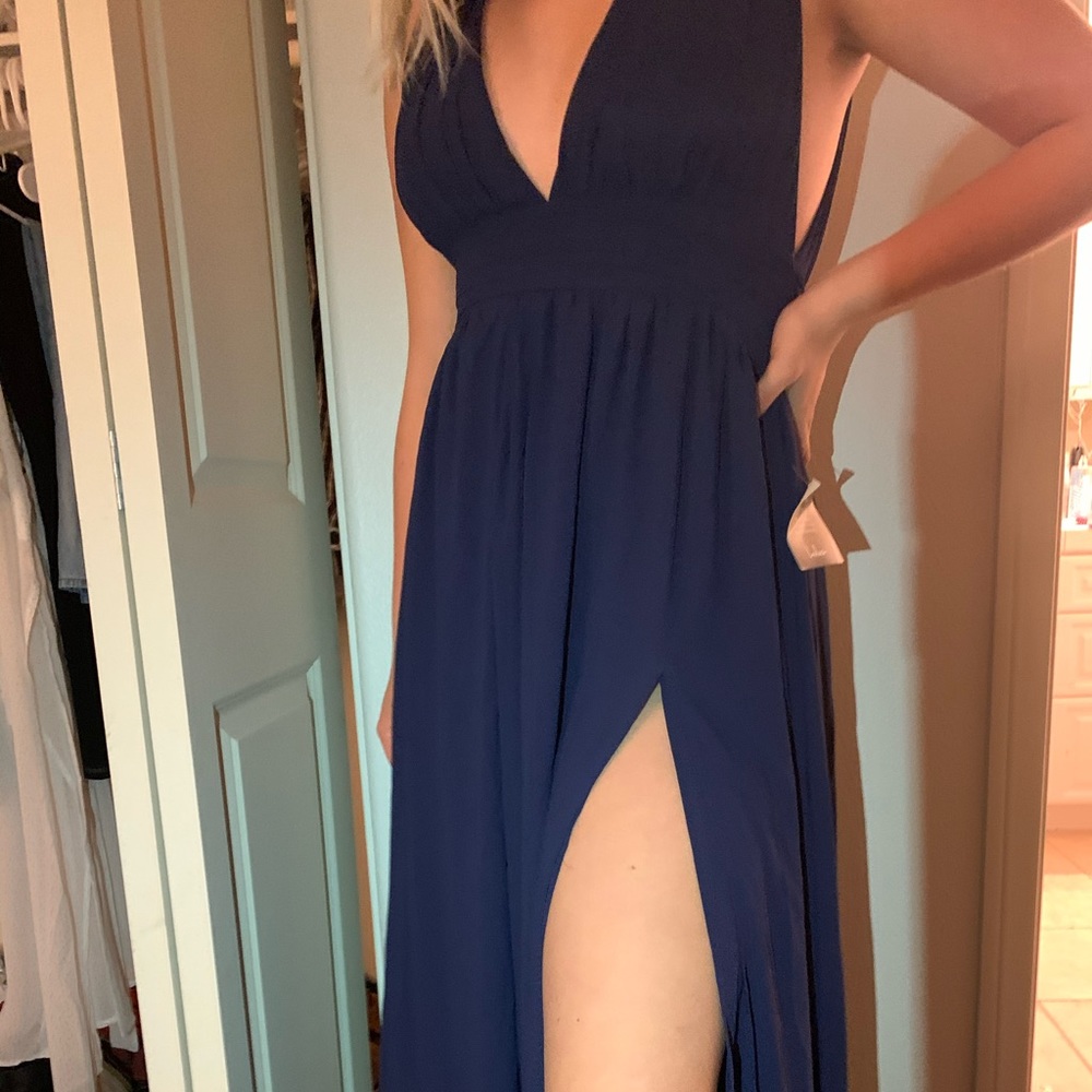 Brand new lulu’s navy blue dress with leg slit